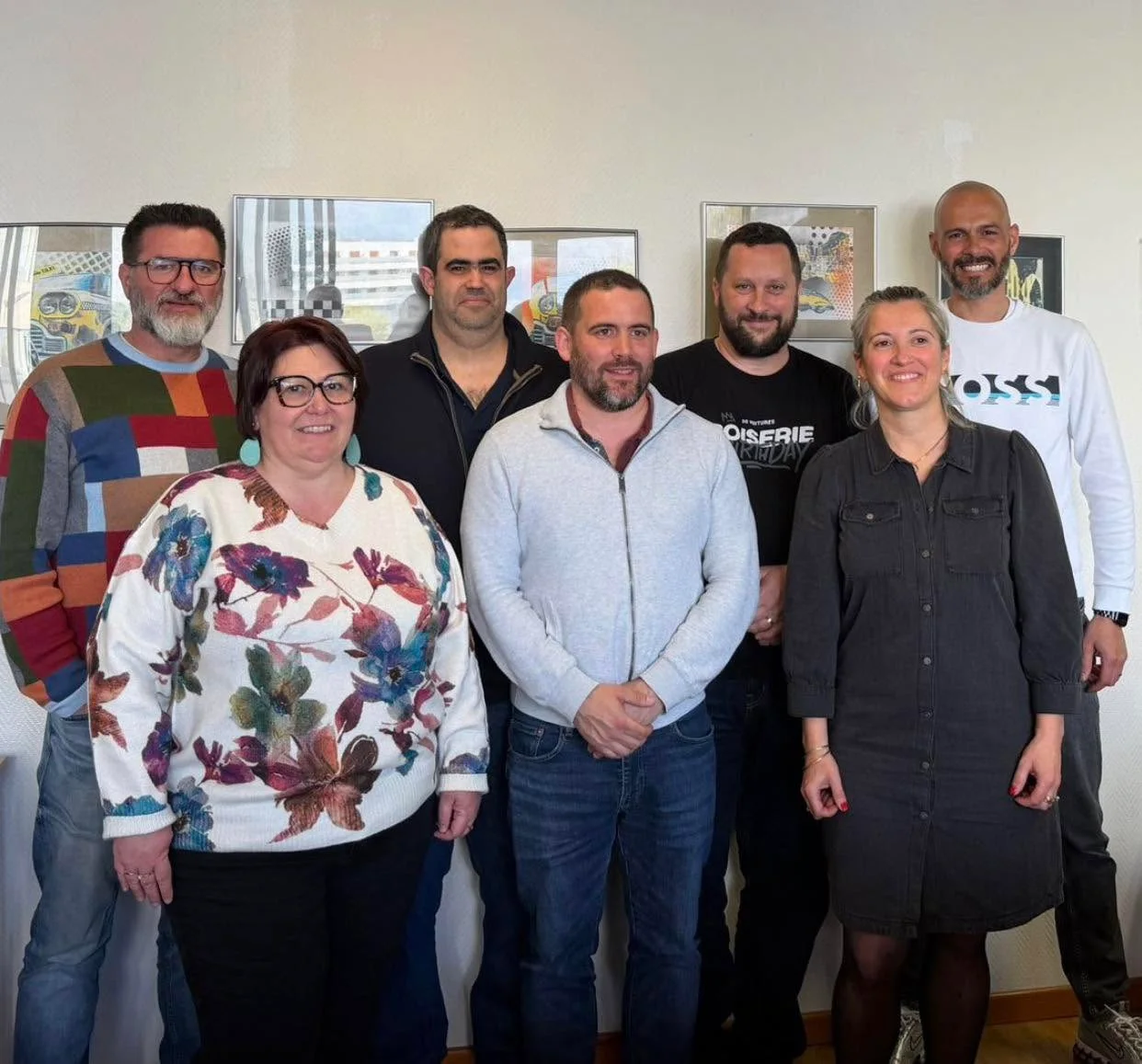 Les sept membres du bureau national de la Fédération Française du Taxi réunis